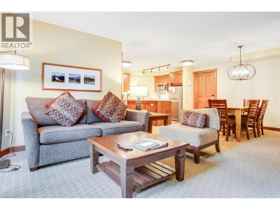 4653 BLACKCOMB Way | Whistler British Columbia | Slide Image Seven