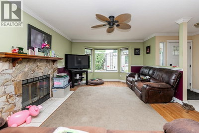 20102 DITTON Street | Maple Ridge British Columbia | Slide Image Nine