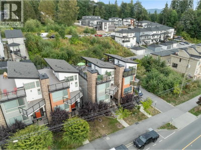 13668 232 Street | Maple Ridge British Columbia | Slide Image One