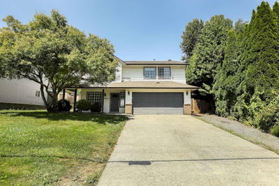 35063 SPENCER Street | Abbotsford British Columbia | Slide Image Four