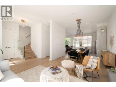 5325 CHESTER Street | Vancouver British Columbia | Slide Image Eight