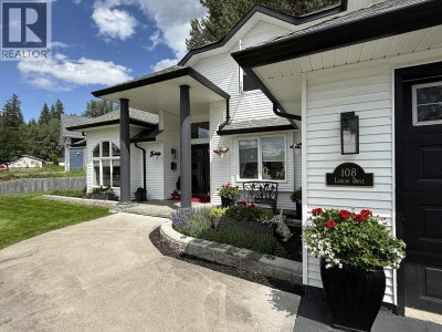 108 LAWLOR Drive | Quesnel British Columbia | Slide Image Four