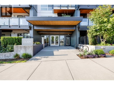 707 COMO LAKE Avenue | Coquitlam British Columbia | Slide Image Twenty-four