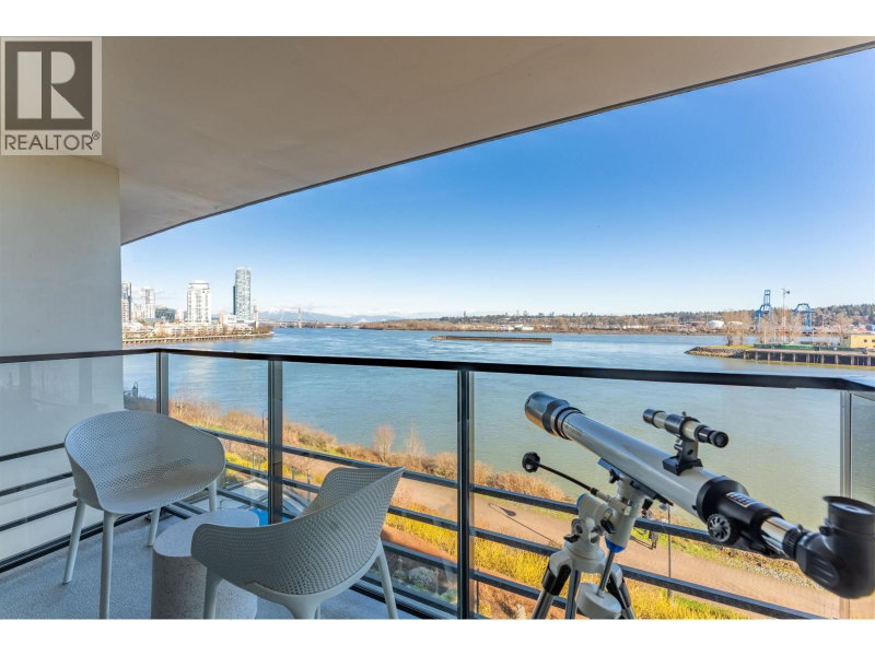 210 SALTER Street New Westminster British Columbia, V3M 0J9 - 2 Bedrooms Condo For Sale