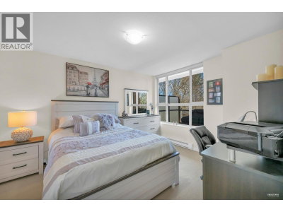 2484 WILSON Avenue | Port Coquitlam British Columbia | Slide Image Two