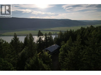 2400 ARNOLDUS Road | Quesnel British Columbia | Slide Image Three