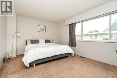 9061 HORNE Street | Burnaby British Columbia | Slide Image Eighteen