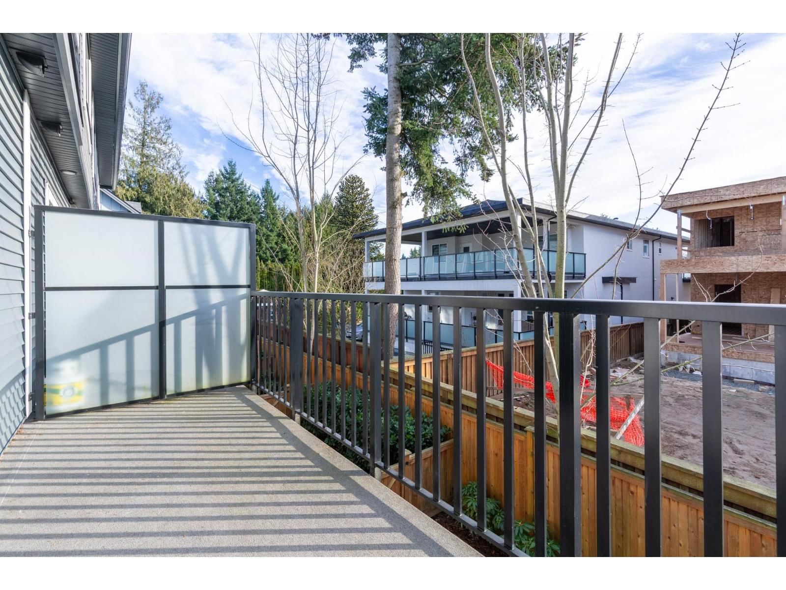 704 - 2267 MCKENZIE ROAD Image 35