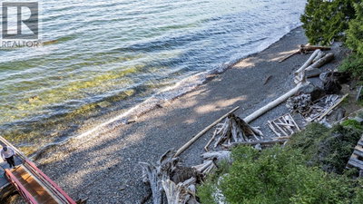 1475 WEBB Road | Bowen Island British Columbia | Slide Image Thirty-four
