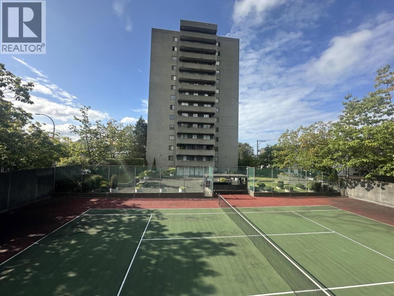 110 4TH Street North Vancouver British Columbia, V7M 3H3 - 1 Bedroom Condo For Sale