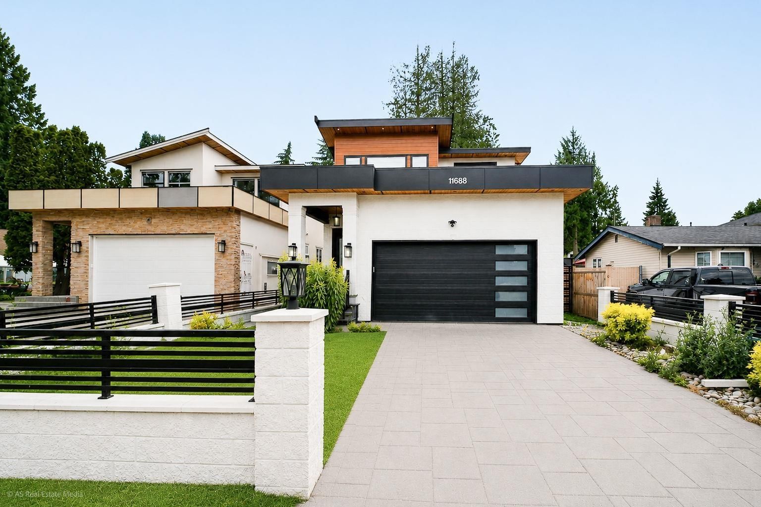 11688 96 Avenue, Delta, British Columbia V4C 3W7