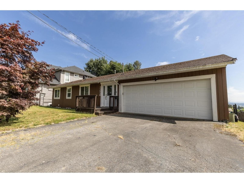 33530 CHERRY Avenue Mission British Columbia, V2V 2V4 - 4 Bedrooms Home For Sale