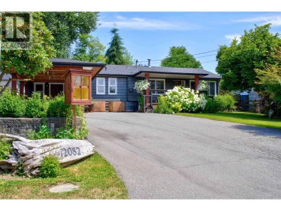 12082 261 Street | Maple Ridge British Columbia | Slide Image One