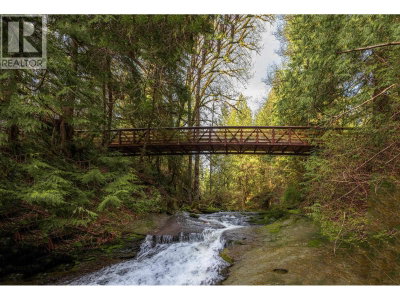 12082 261 Street | Maple Ridge British Columbia | Slide Image Forty