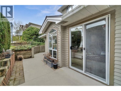 1124 ORR Drive | Port Coquitlam British Columbia | Slide Image Sixteen