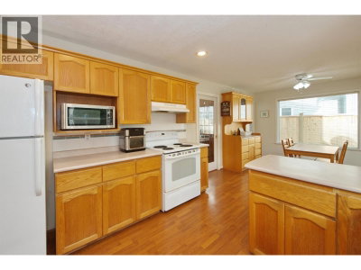 6343 CRESCENT Place | Delta British Columbia | Slide Image Twelve