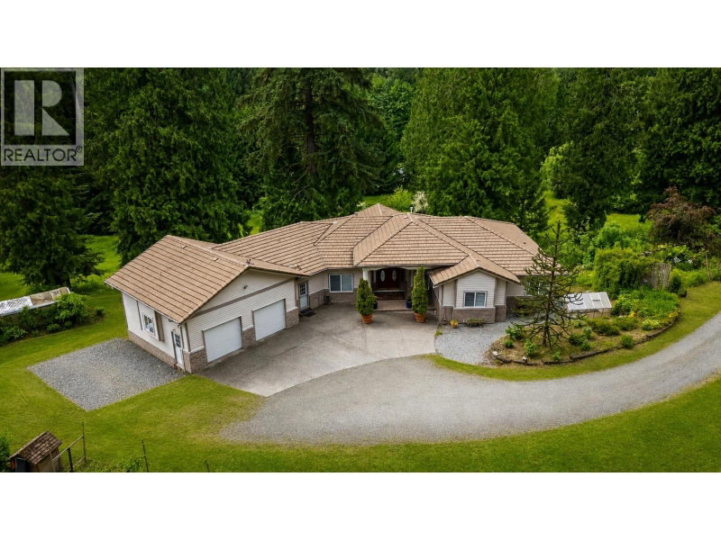 26350 TRETHEWEY Crescent Maple Ridge British Columbia, V2W 1A5 - 3 Bedrooms Home For Sale