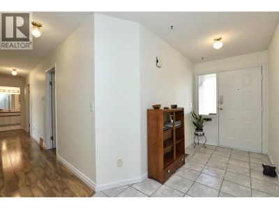 93 WARRICK Street | Coquitlam British Columbia | Slide Image Fourteen