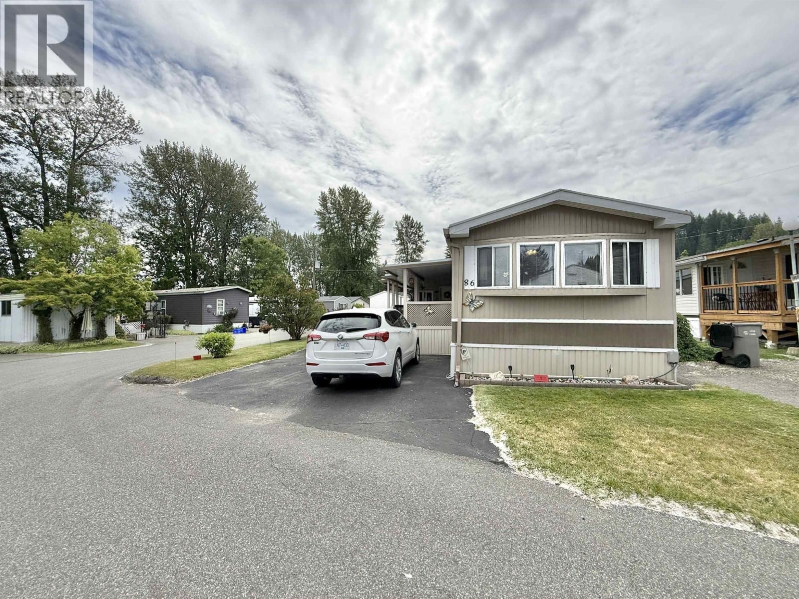 684 NORTH FRASER Drive, Quesnel, British Columbia V2J 1Z6