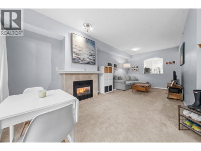 3600 WINDCREST Drive | North Vancouver British Columbia | Slide Image Eight