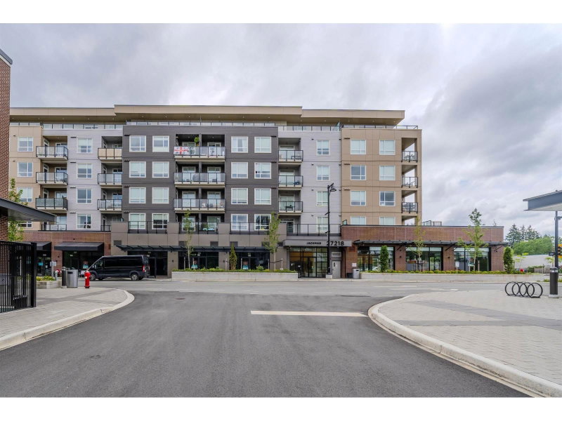 27218 ALDERGROVE TOWN CENTRE Drive Langley British Columbia, V4W 3N7 - 1 Bedroom Condo For Sale