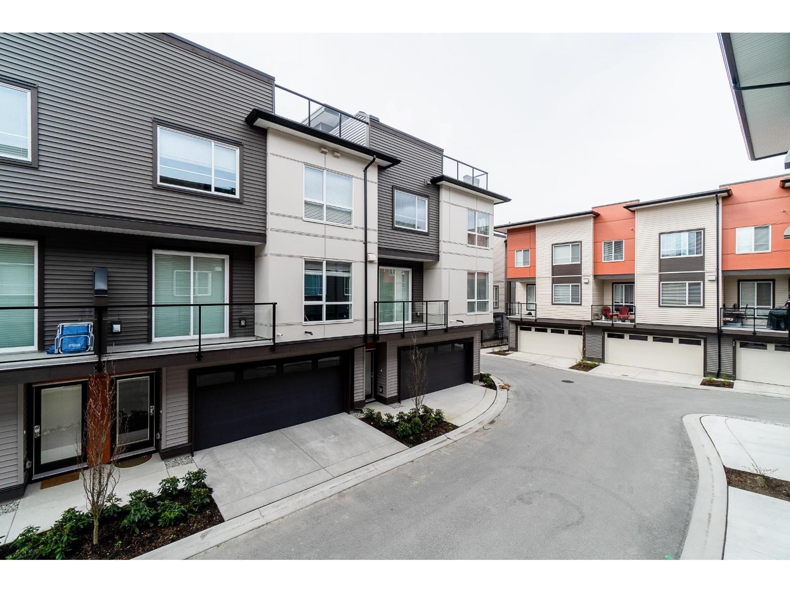 7288 188 Street, Surrey, British Columbia V4N 6W3