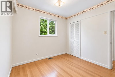 1522 HAVERSLEY Avenue | Coquitlam British Columbia | Slide Image Sixteen