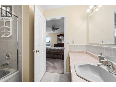 1522 HAVERSLEY Avenue | Coquitlam British Columbia | Slide Image Twenty-one