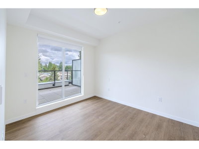 27249 ALDERGROVE TOWN CENTRE Drive | Langley British Columbia | Slide Image Eighteen