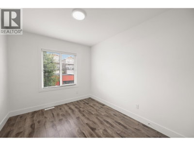 3423 ROXTON Avenue | Coquitlam British Columbia | Slide Image Twenty