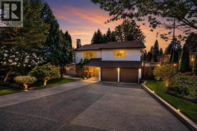 2333 KIRKSTONE Road | North Vancouver British Columbia | Slide Image Thirty-four
