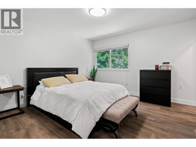 603 RIALTO Court | Coquitlam British Columbia | Slide Image Eighteen