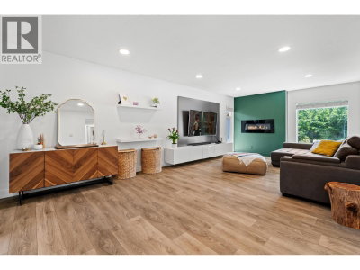 603 RIALTO Court | Coquitlam British Columbia | Slide Image Nine