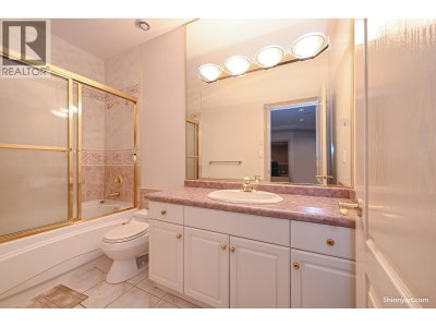 3063 PLATEAU Boulevard | Coquitlam British Columbia | Slide Image Thirty-two