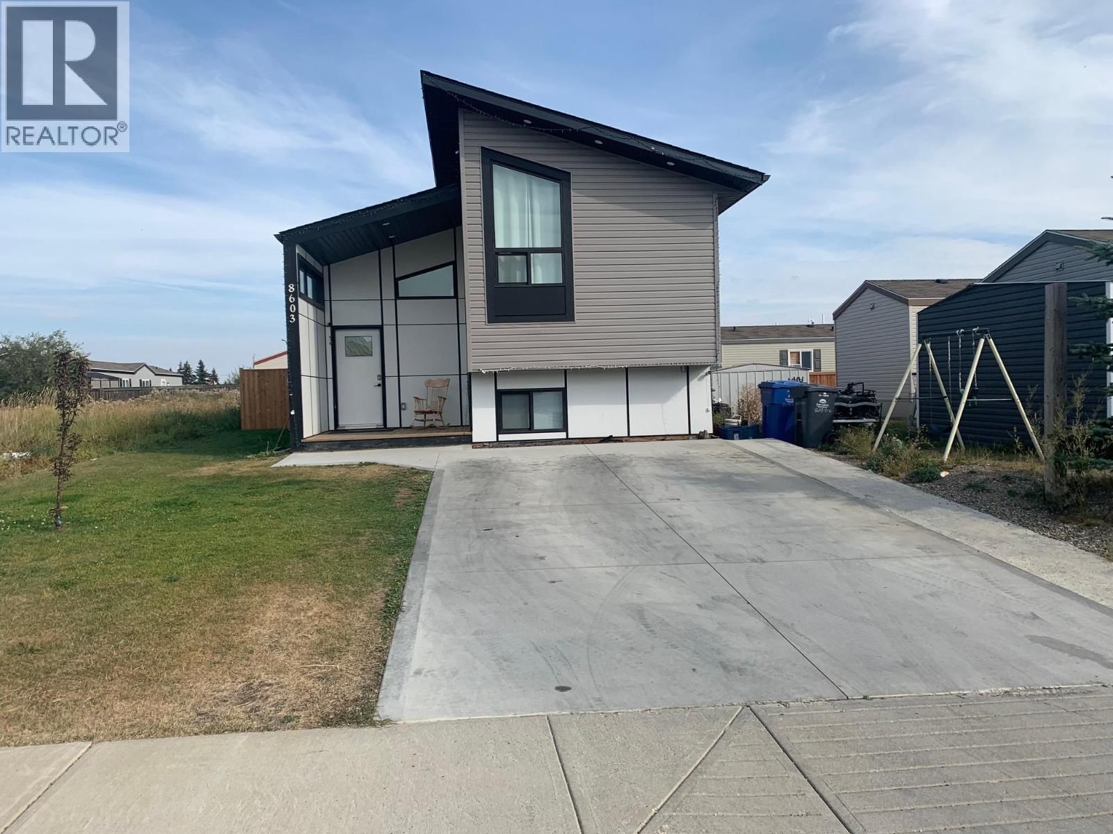 8603 81 Street, Fort St. John, British Columbia V1J 0M4