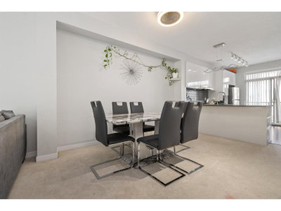 30989 WESTRIDGE Place | Abbotsford British Columbia | Slide Image Eleven