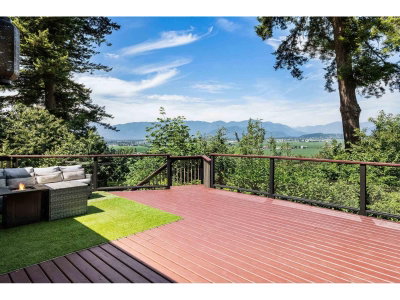 47750 ELK VIEW Road | Chilliwack British Columbia | Slide Image Four