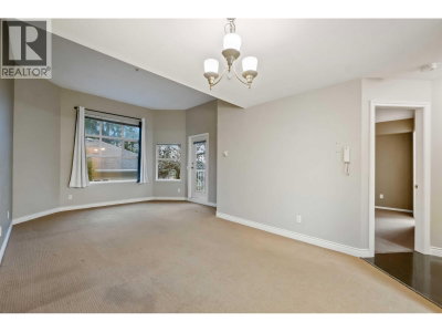 20556 113 Avenue | Maple Ridge British Columbia | Slide Image Fourteen