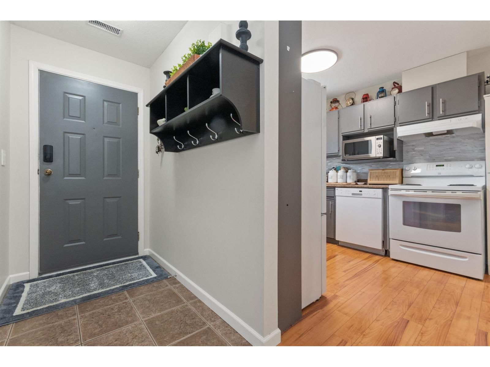 36 - 45640 STOREY AVENUE Image 8