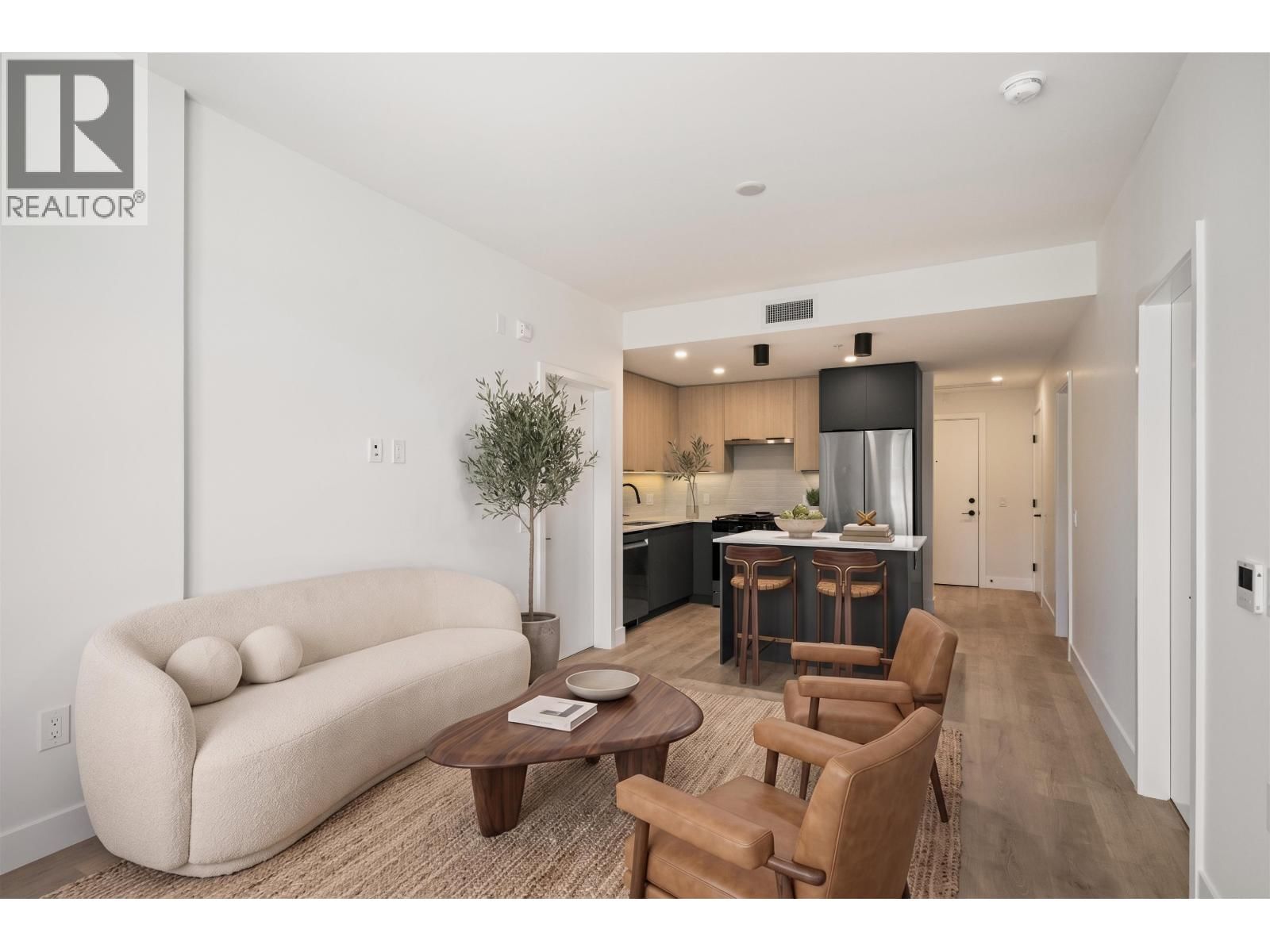 111 BULLER Street, Port Moody, British Columbia V3H 0P5