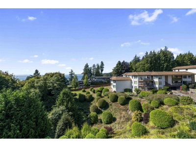 1350 VIDAL Street | White Rock British Columbia | Slide Image Thirty-two