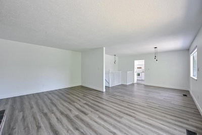 34580 MERLIN Drive | Abbotsford British Columbia | Slide Image Five