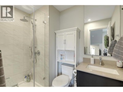 806 GAUTHIER Avenue | Coquitlam British Columbia | Slide Image Twelve