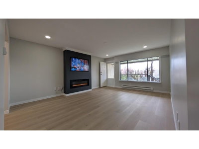 32959 GEORGE FERGUSON Way | Abbotsford British Columbia | Slide Image Two