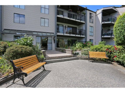 9952 149 Street | Surrey British Columbia | Slide Image Nineteen