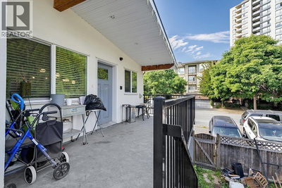 5430 MELBOURNE Street | Vancouver British Columbia | Slide Image Nineteen