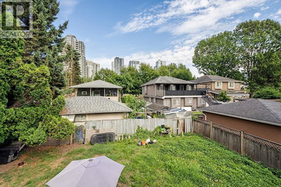 5430 MELBOURNE Street | Vancouver British Columbia | Slide Image Twenty