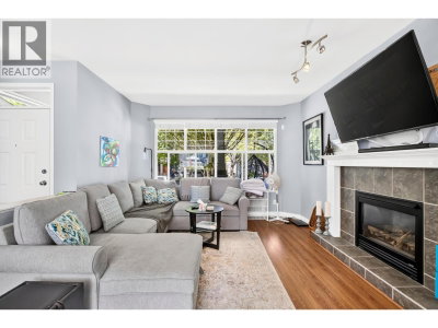 24348 102A Avenue | Maple Ridge British Columbia | Slide Image Eight