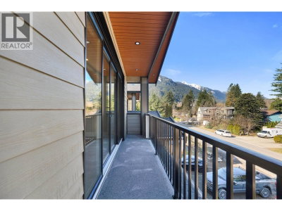 1352 JUDD Road | Squamish British Columbia | Slide Image Twelve