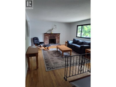 3821 CLEMATIS Crescent | Port Coquitlam British Columbia | Slide Image Fifteen
